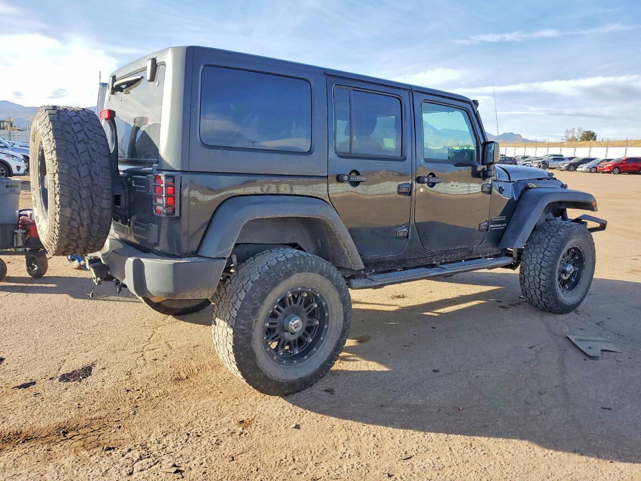 2017 Jeep Wrangler Unlimited Sport - zdjęcie 3