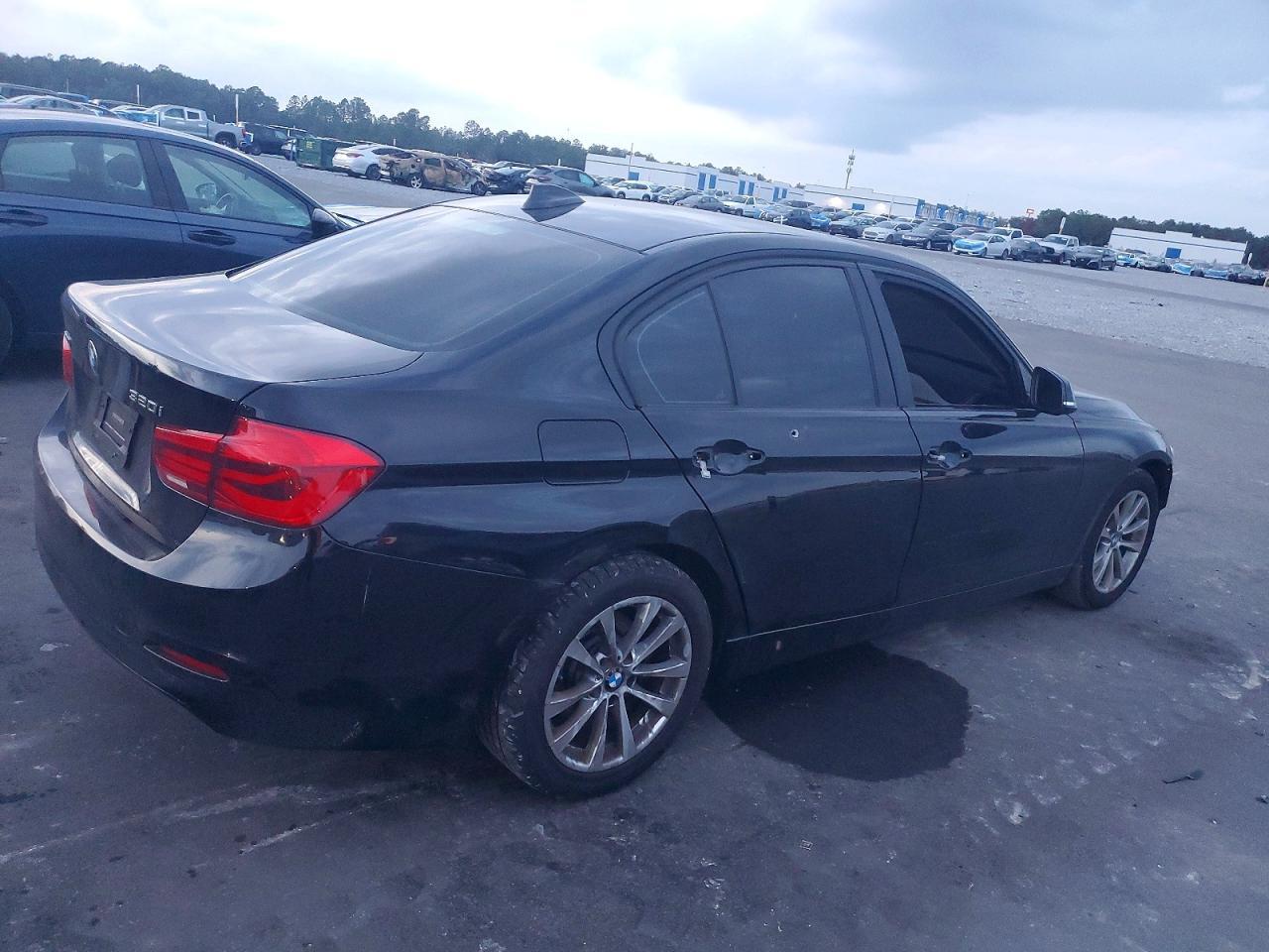 BMW Seria 3 - zdjęcie 3