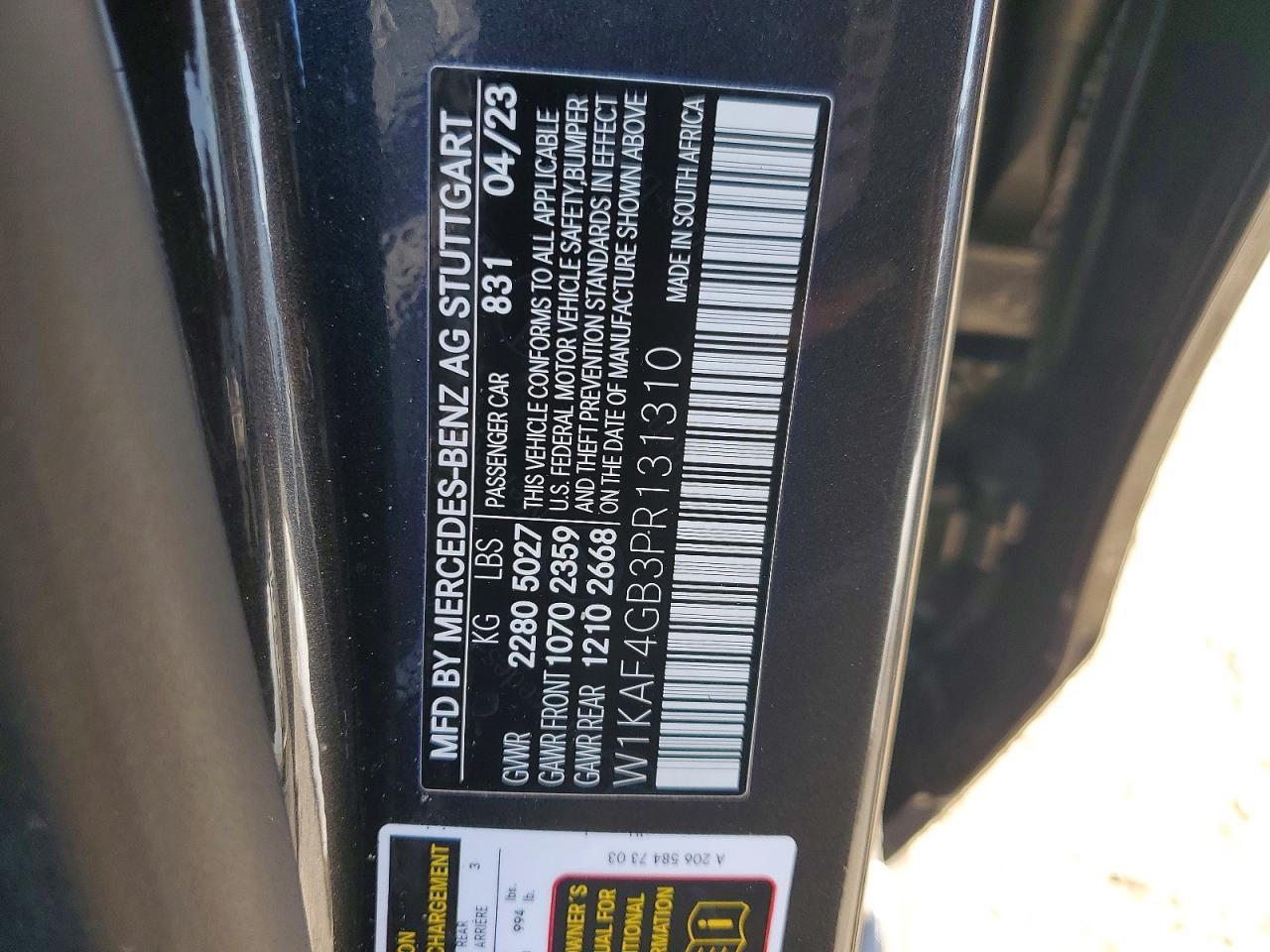 2023 Mercedes-Benz C 300 - zdjęcie 12