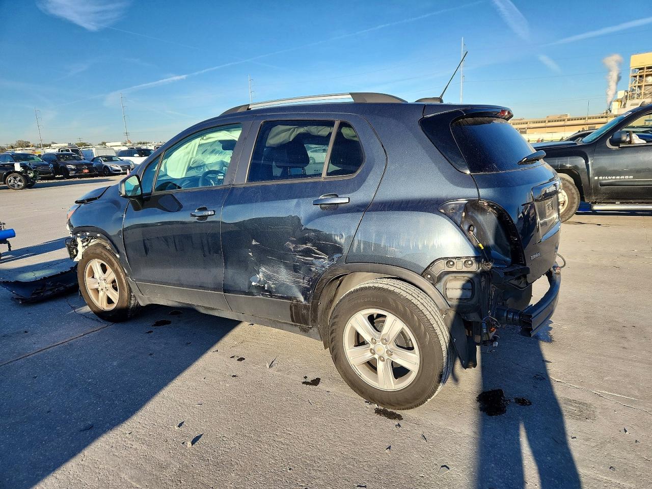 2022 Chevrolet Trax 1Lt - zdjęcie 2