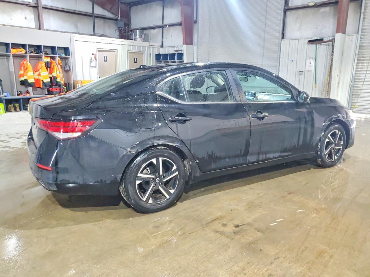 2025 Nissan Sentra Sv - zdjęcie 3