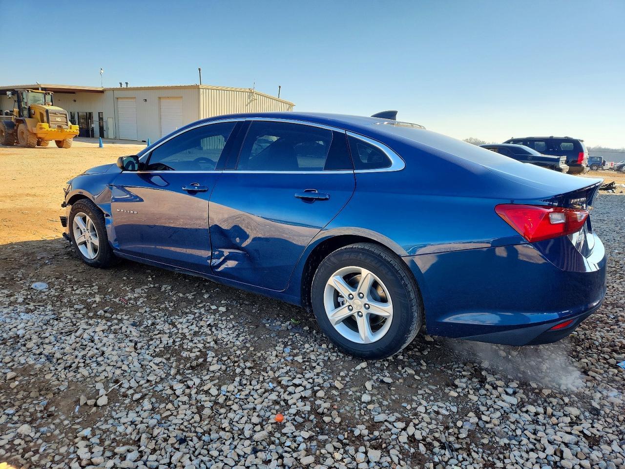 2019 Chevrolet Malibu Ls - zdjęcie 2
