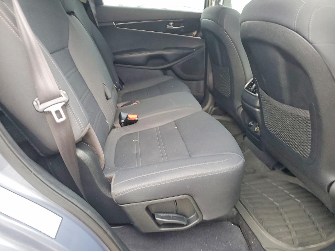 2020 Kia Sorento Lx V6 - zdjęcie 11