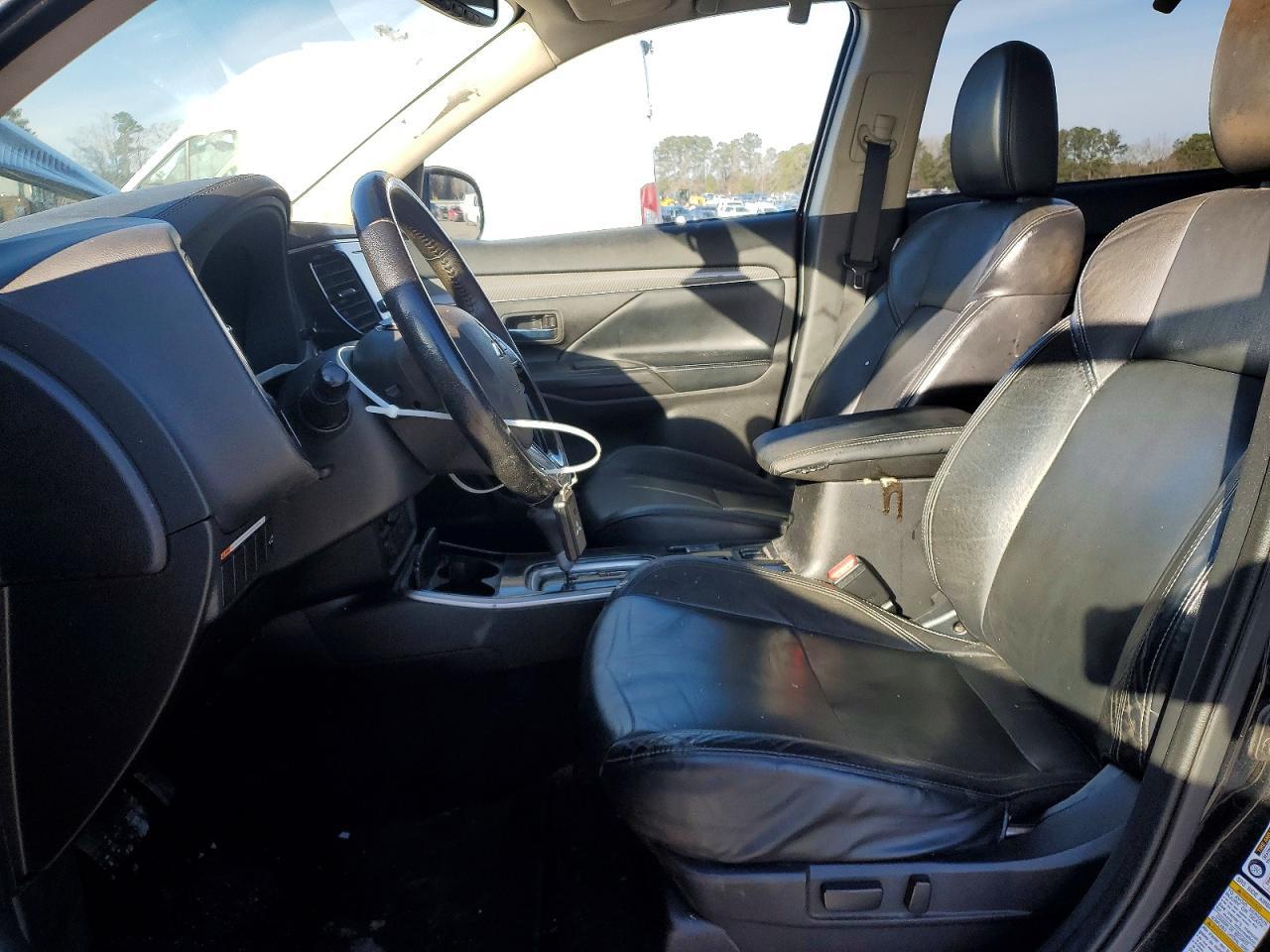 2019 Mitsubishi Outlander Se - zdjęcie 7