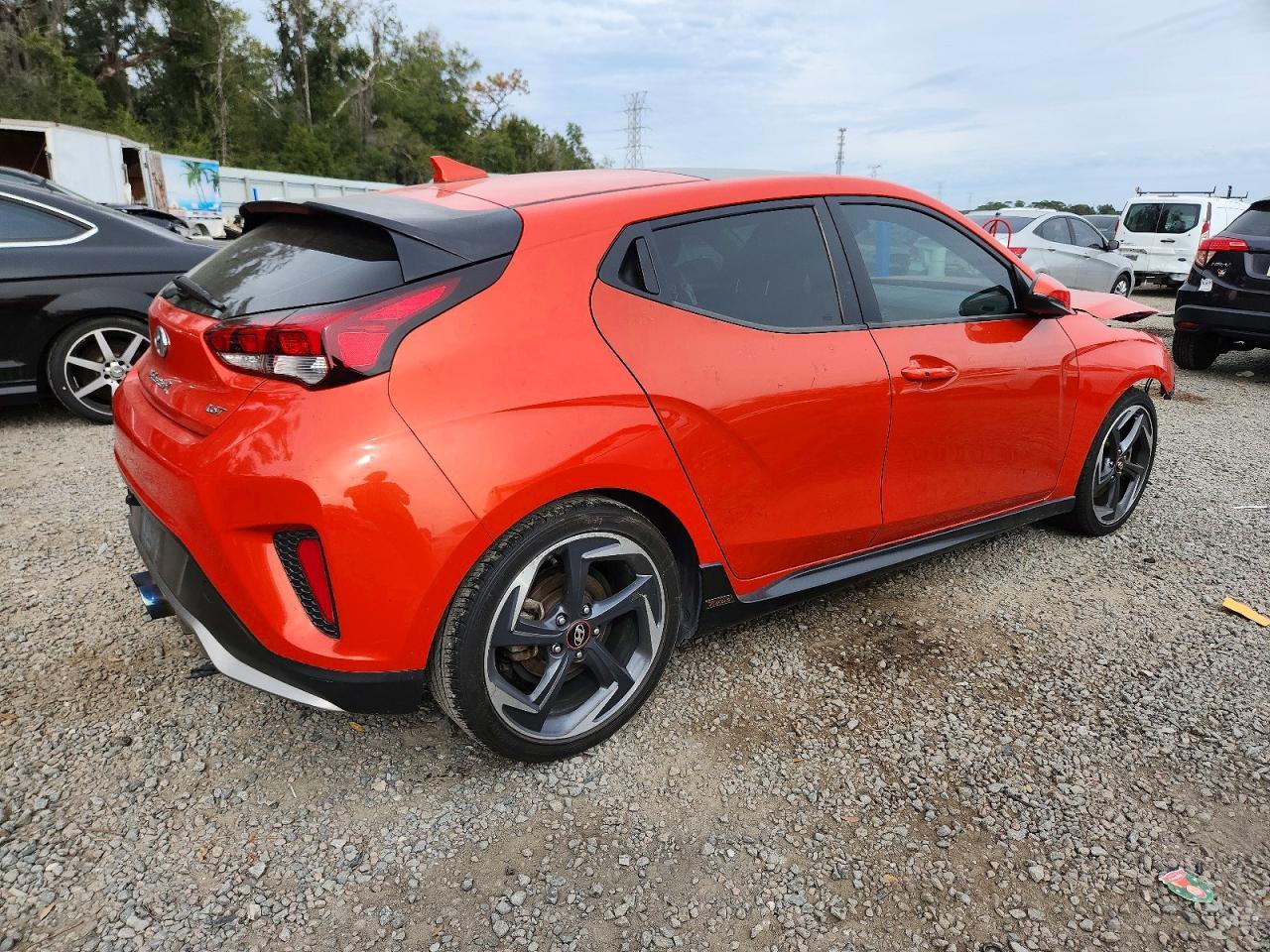 2019 Hyundai Veloster Turbo - zdjęcie 3