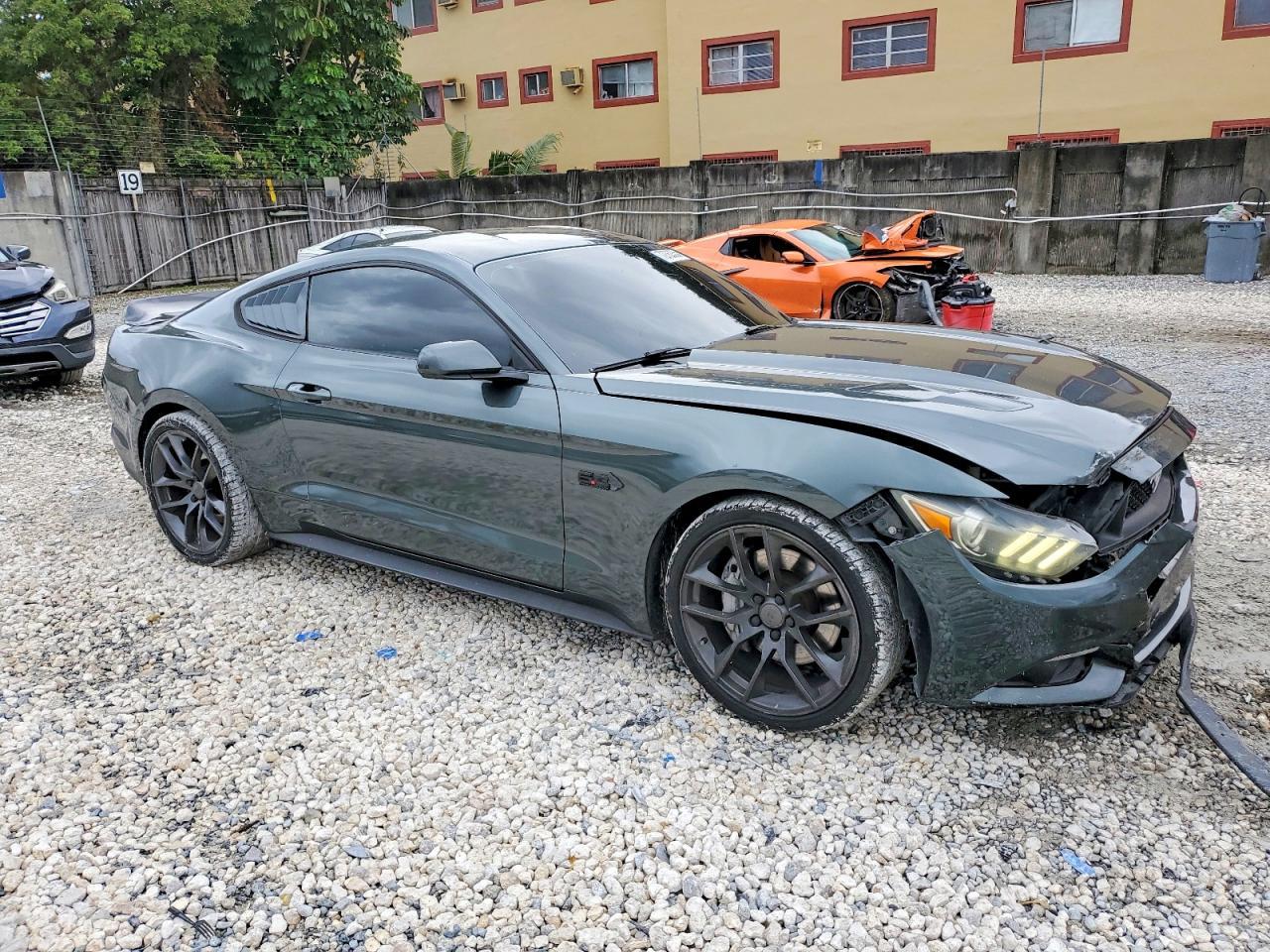 2015 Ford Mustang Gt - zdjęcie 4