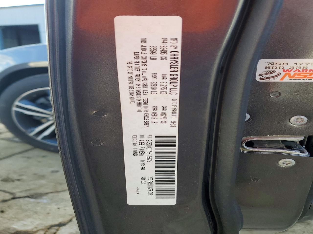 2014 Dodge Charger R/T - zdjęcie 12