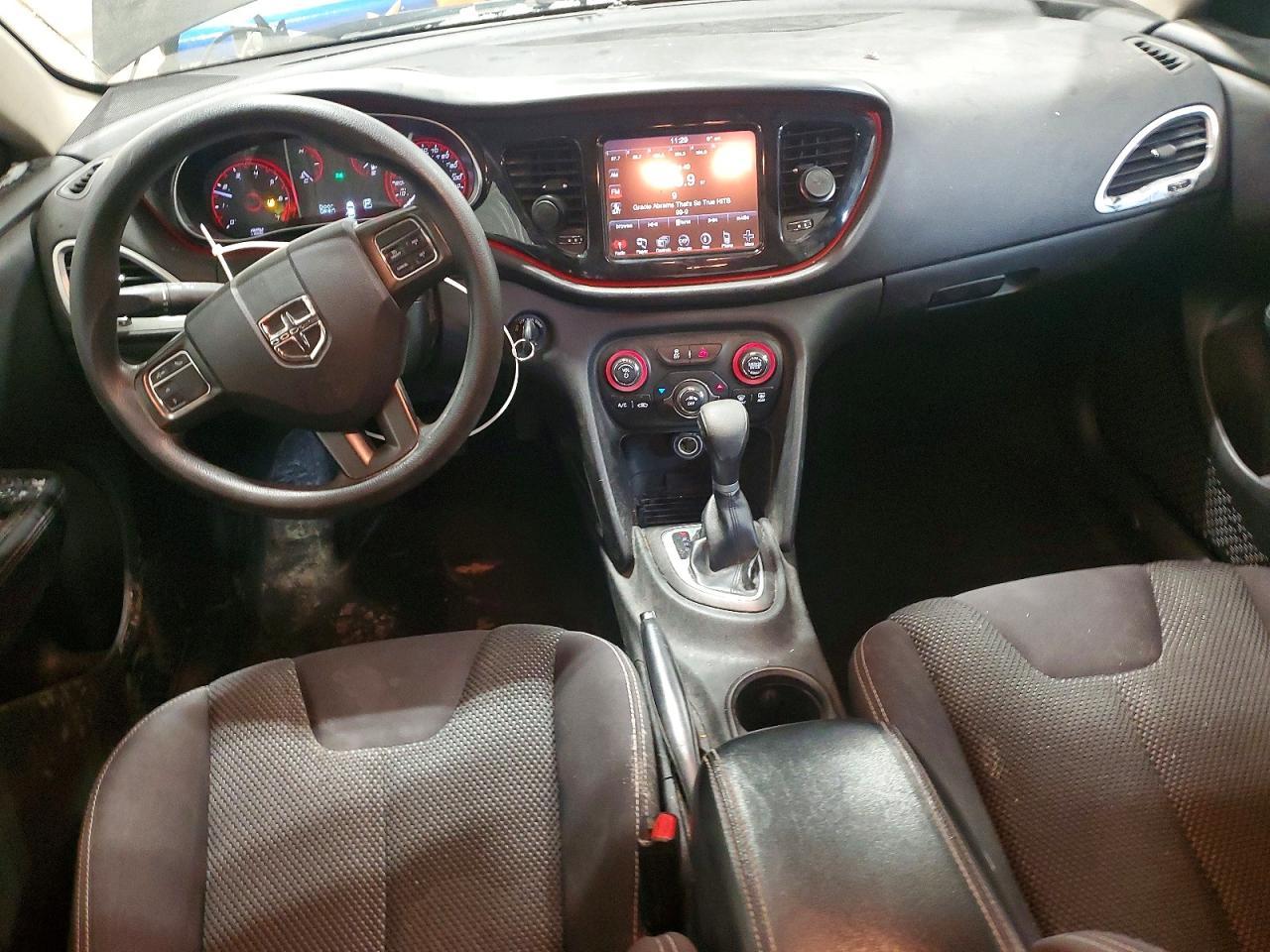 2015 Dodge Dart Sxt - zdjęcie 8