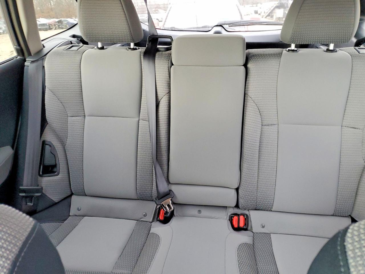 2025 Subaru Outback Premium - zdjęcie 10