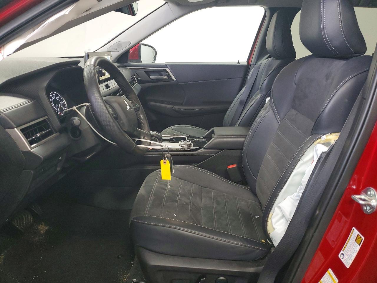 2025 Mitsubishi Outlander Se - zdjęcie 7