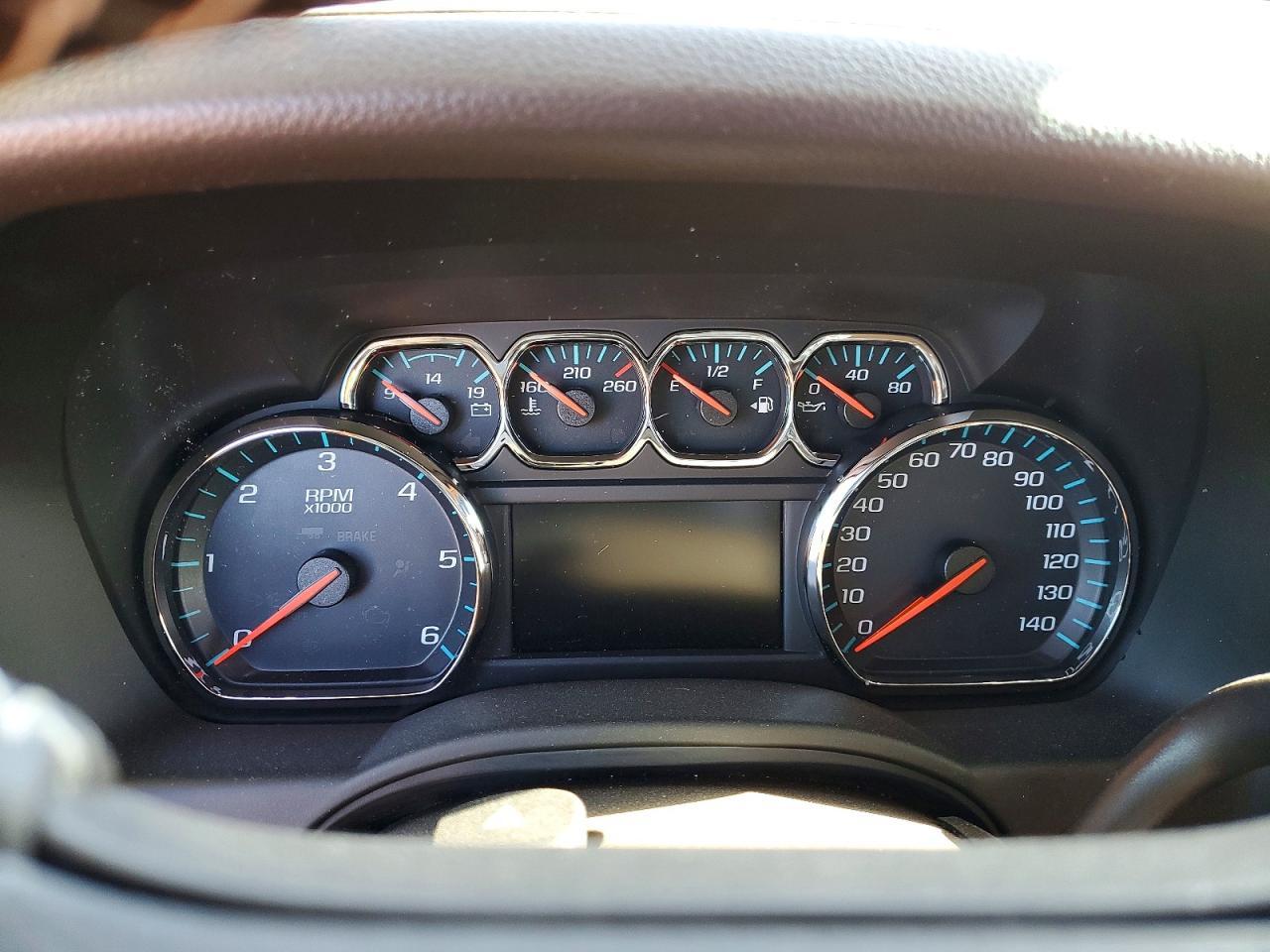 2017 Chevrolet Tahoe C1500 Ls - zdjęcie 9