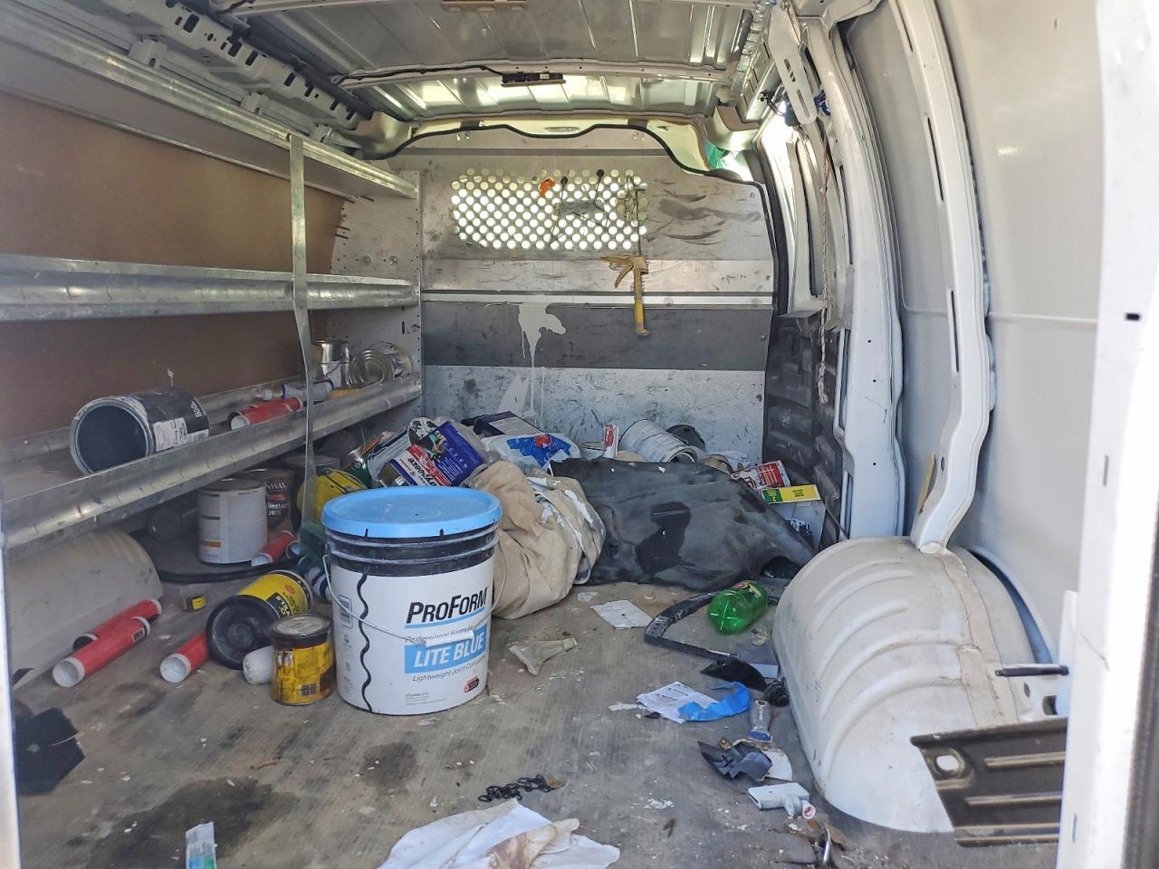 2018 Chevrolet Express G2500 - zdjęcie 11
