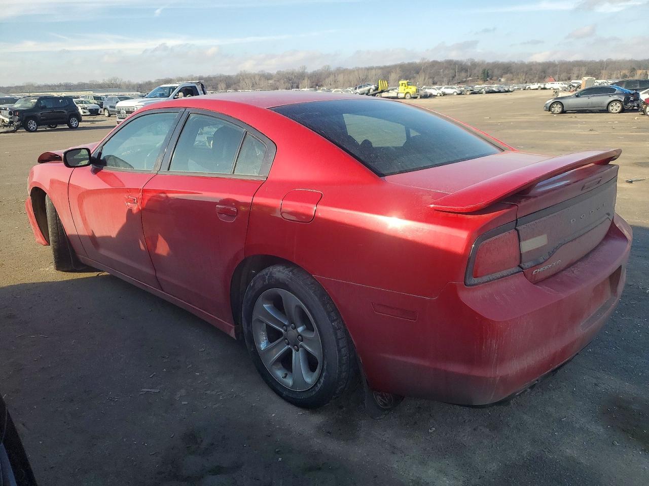 2014 Dodge Charger - zdjęcie 2