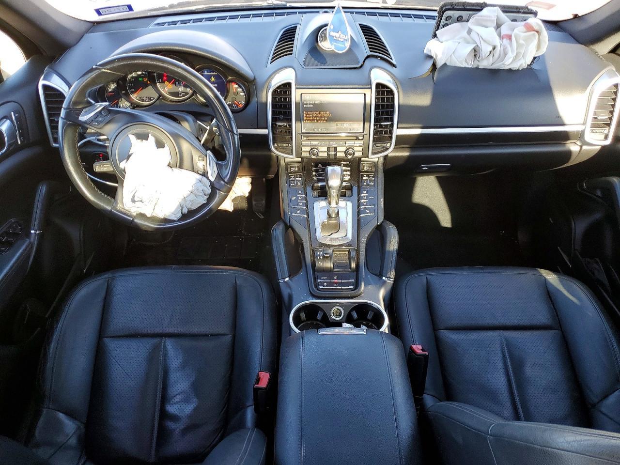 2013 Porsche Cayenne - zdjęcie 8