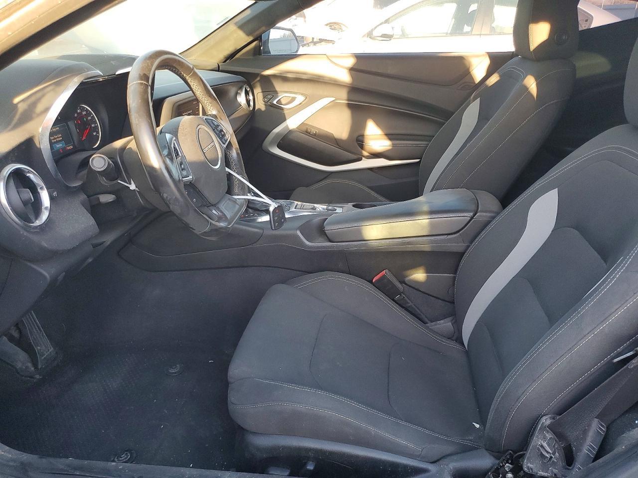 2022 Chevrolet Camaro Ls - zdjęcie 7