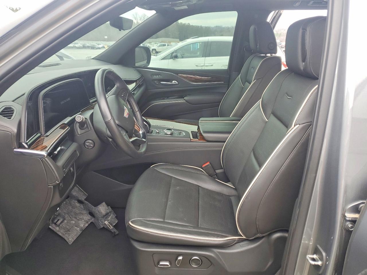 2021 Cadillac Escalade Premium Luxury - zdjęcie 7