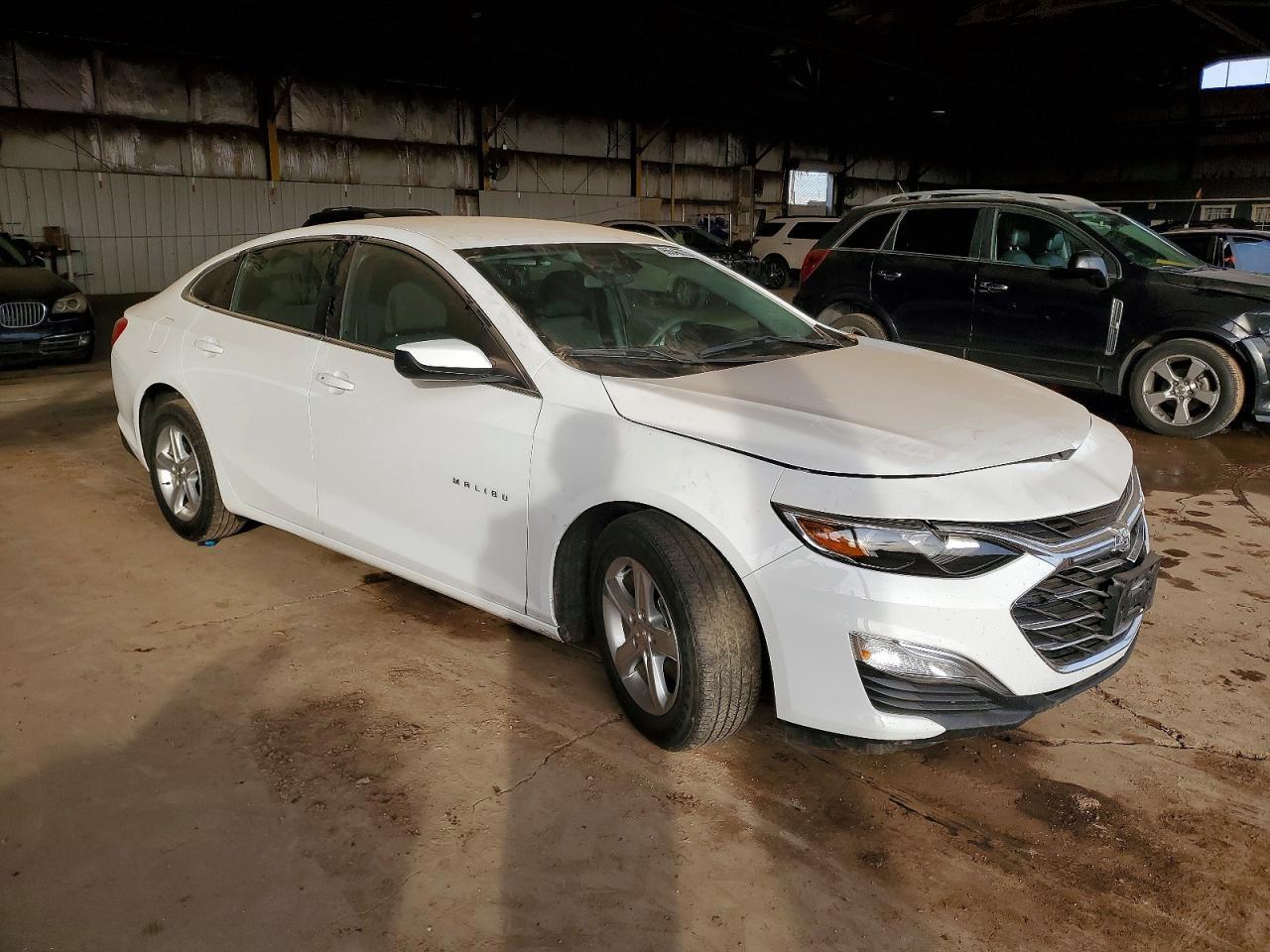 2024 Chevrolet Malibu Ls - zdjęcie 4