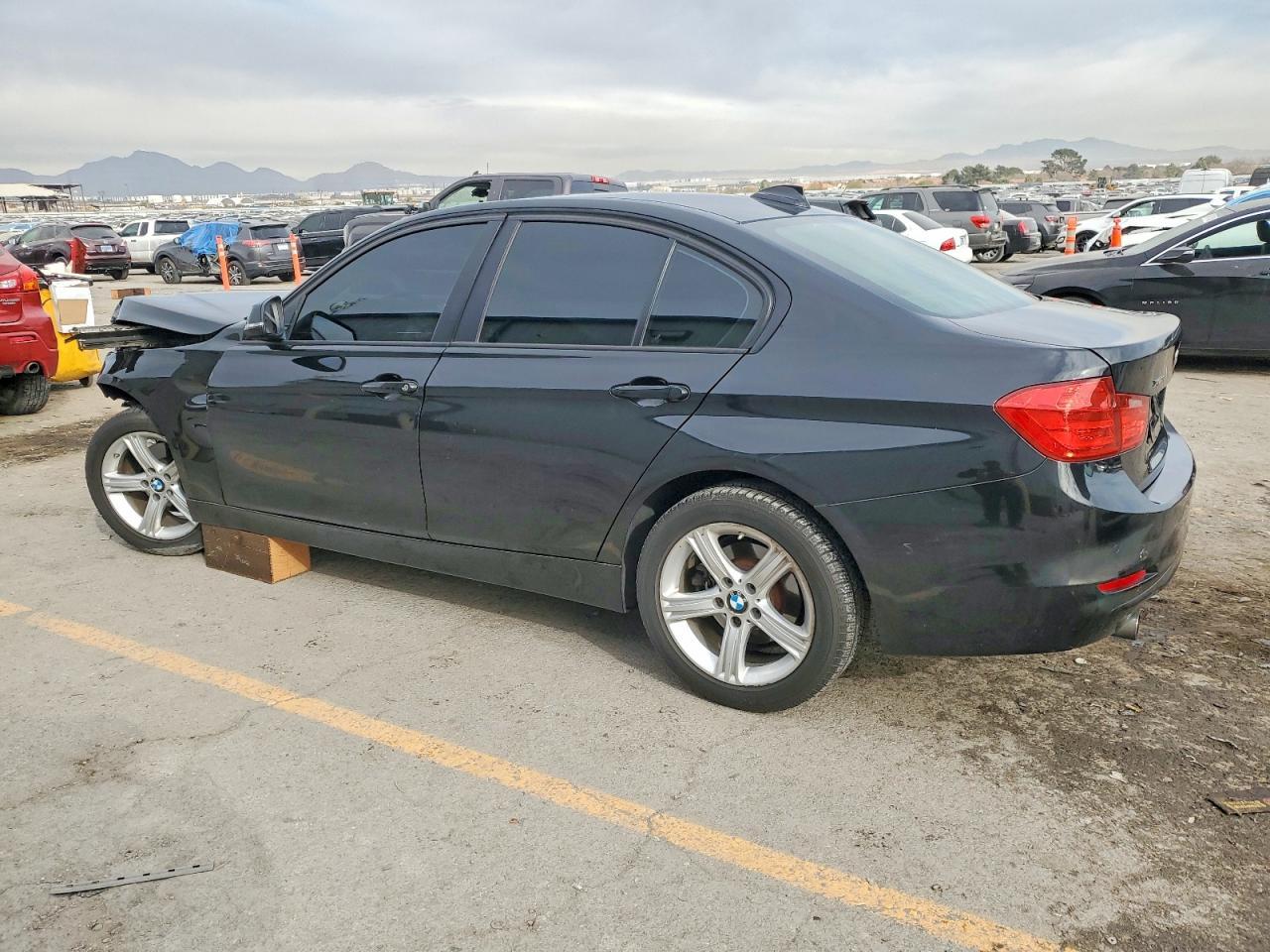 BMW Seria 3 - zdjęcie 2