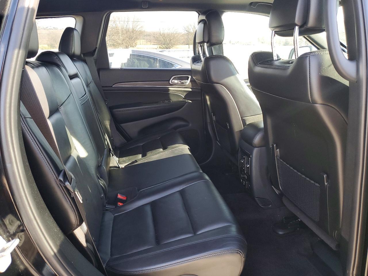 2018 Jeep Grand Cherokee Limited - zdjęcie 10