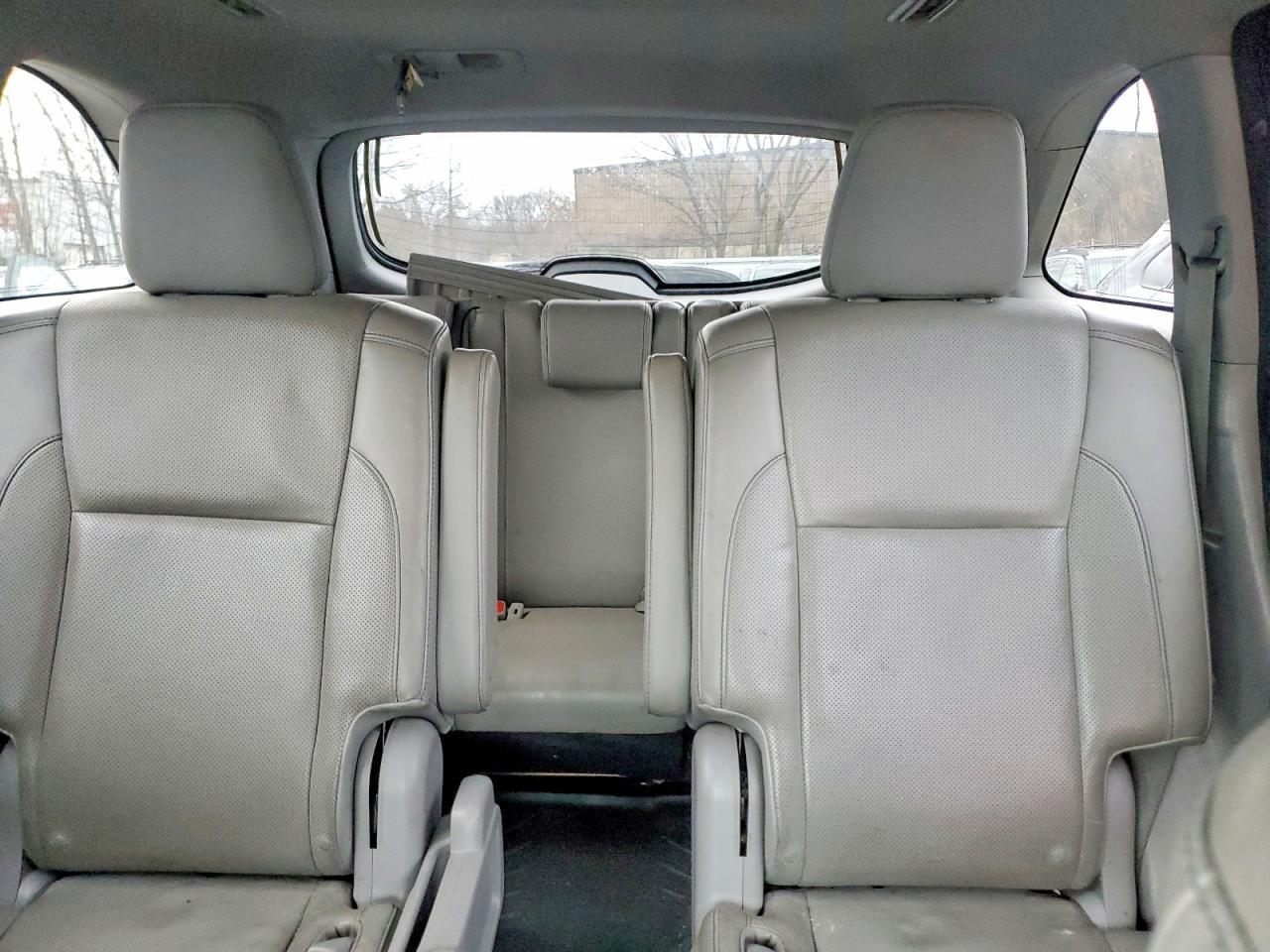 2015 Toyota Highlander Hybrid Limited - zdjęcie 10