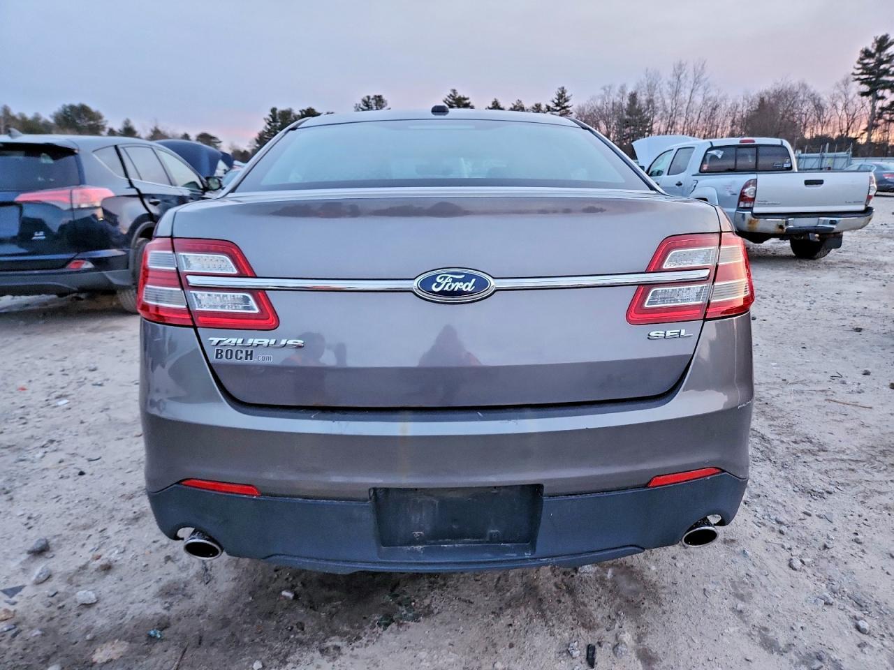 2014 Ford Taurus Sel - zdjęcie 6
