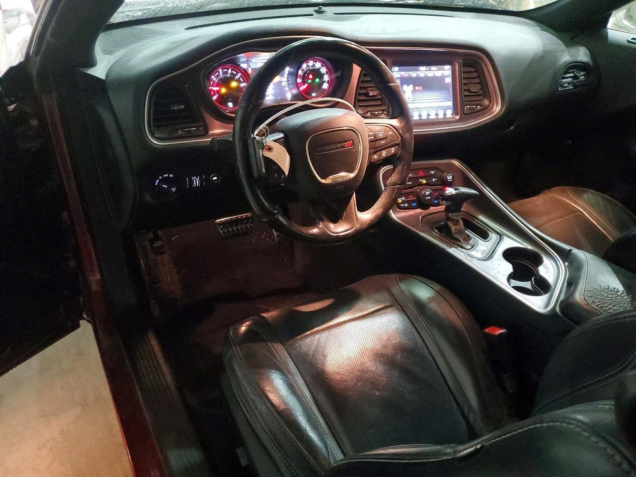 2017 Dodge Challenger Sxt - zdjęcie 8