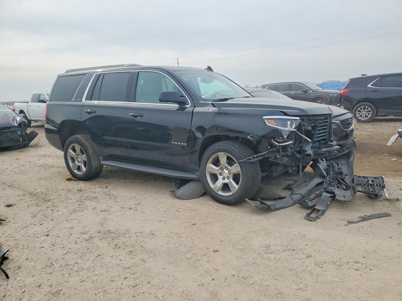 2020 Chevrolet Tahoe C1500 Lt - zdjęcie 4