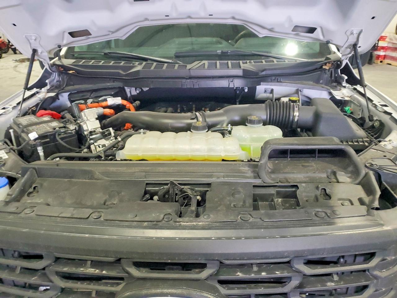 2025 Ford F150 Xl - zdjęcie 11