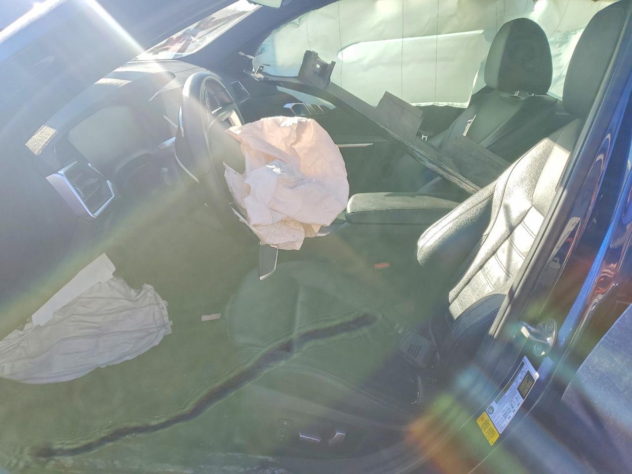 2019 BMW 330I - zdjęcie 7