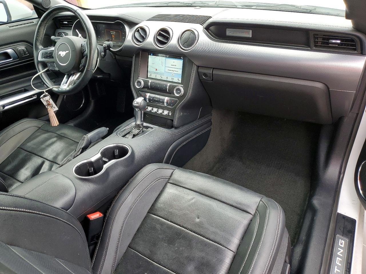 2018 Ford Mustang - zdjęcie 8