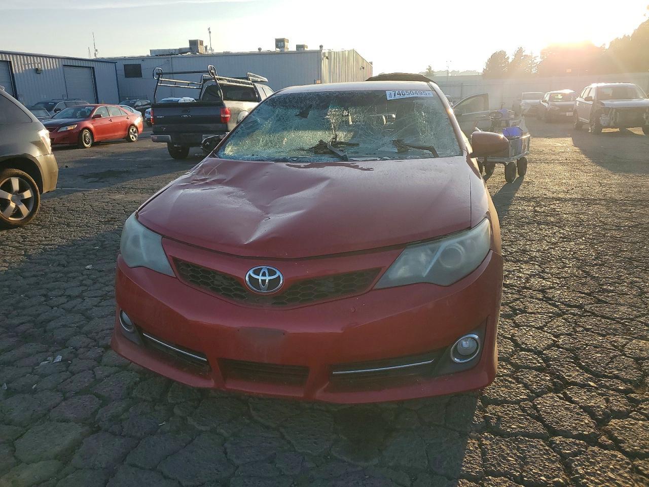 2014 Toyota Camry L - zdjęcie 5
