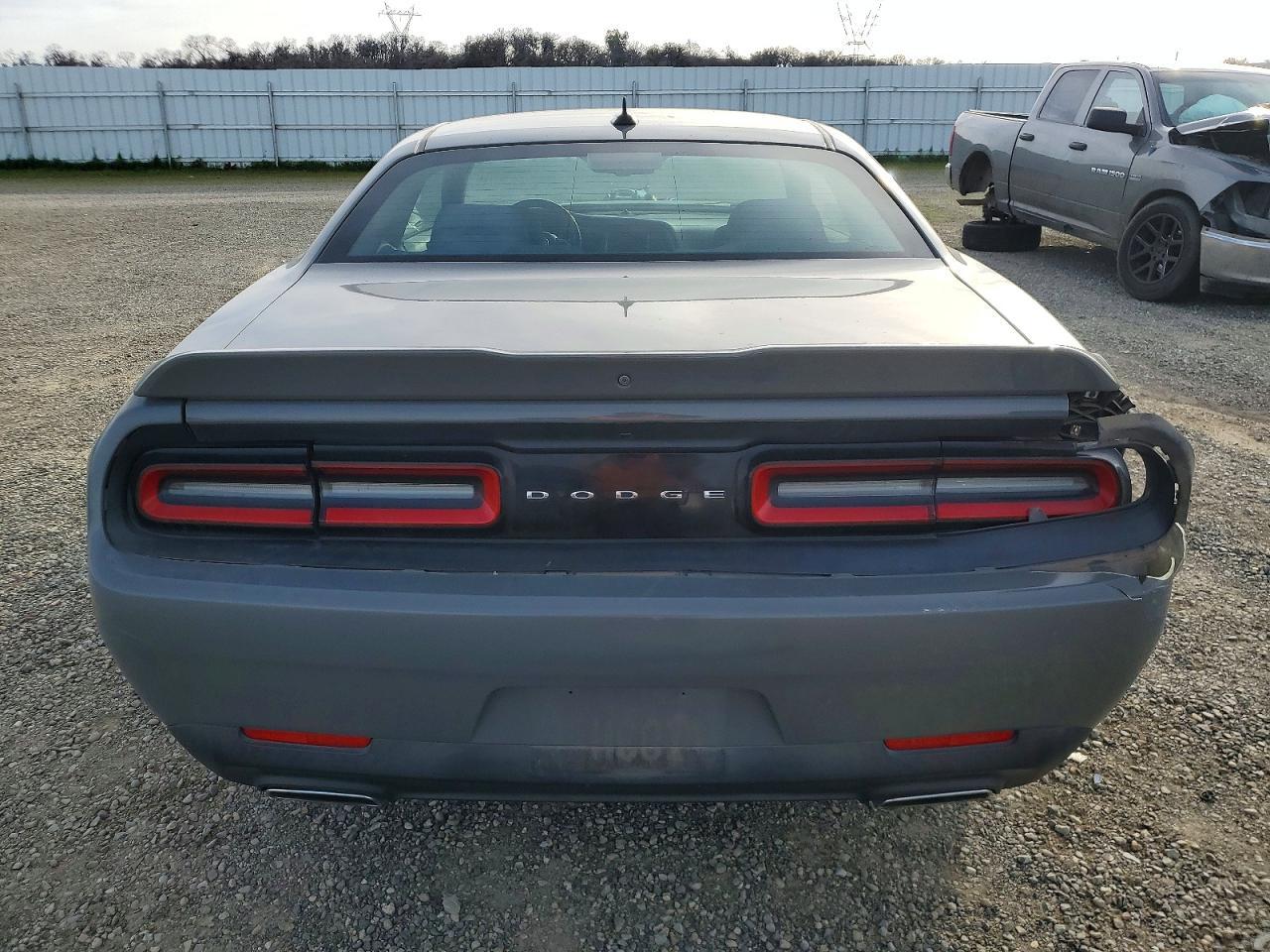 2018 Dodge Challenger Sxt - zdjęcie 6