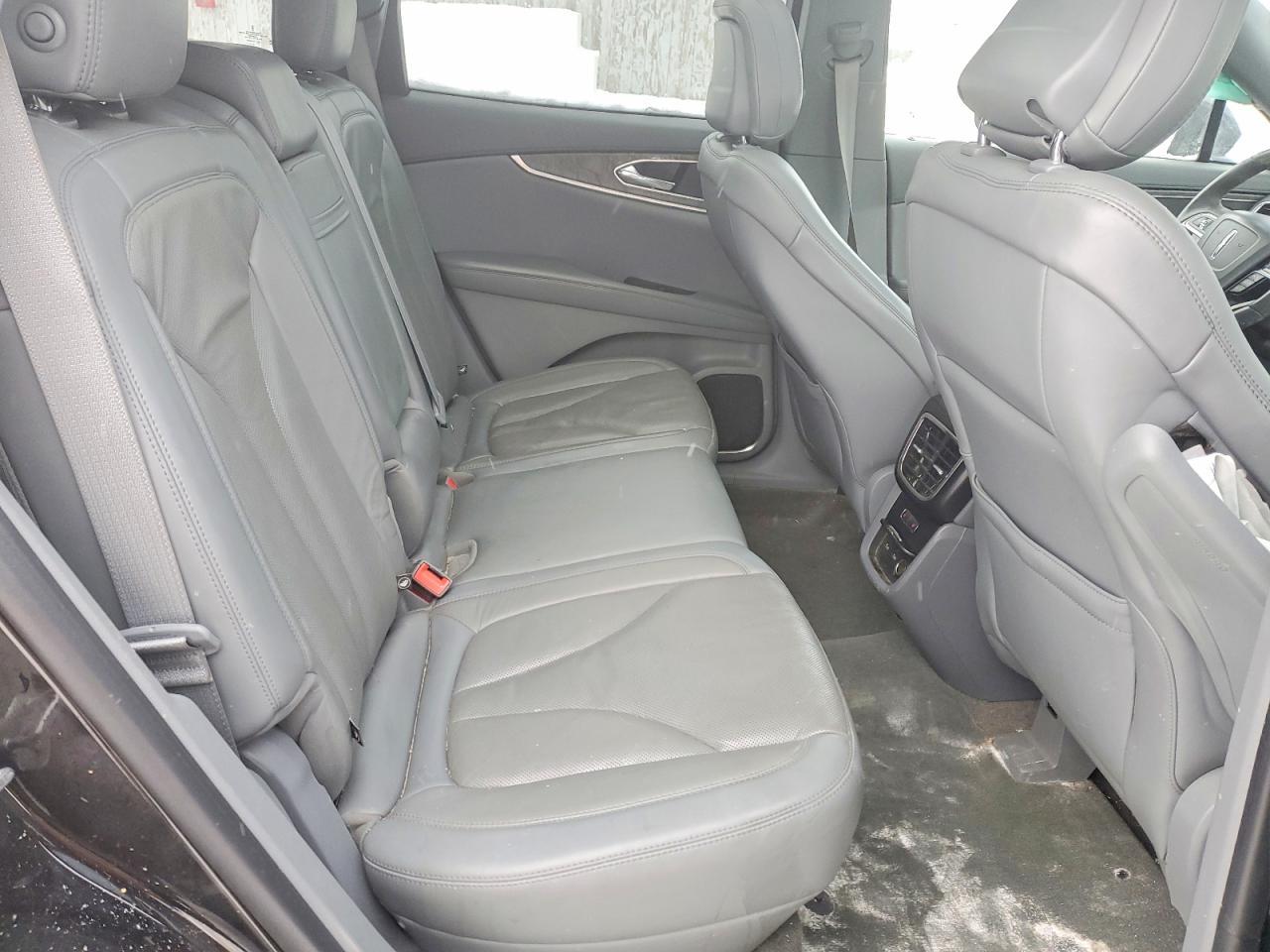 2020 Lincoln Nautilus Reserve - zdjęcie 11