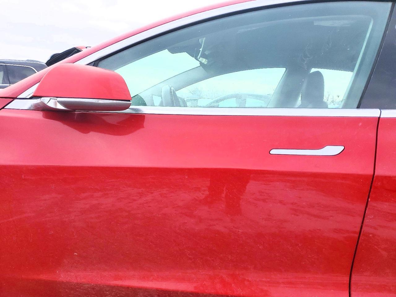 2018 Tesla Model 3 - zdjęcie 7