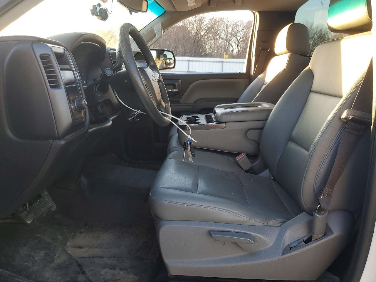 2018 Chevrolet Silverado C1500 - zdjęcie 7