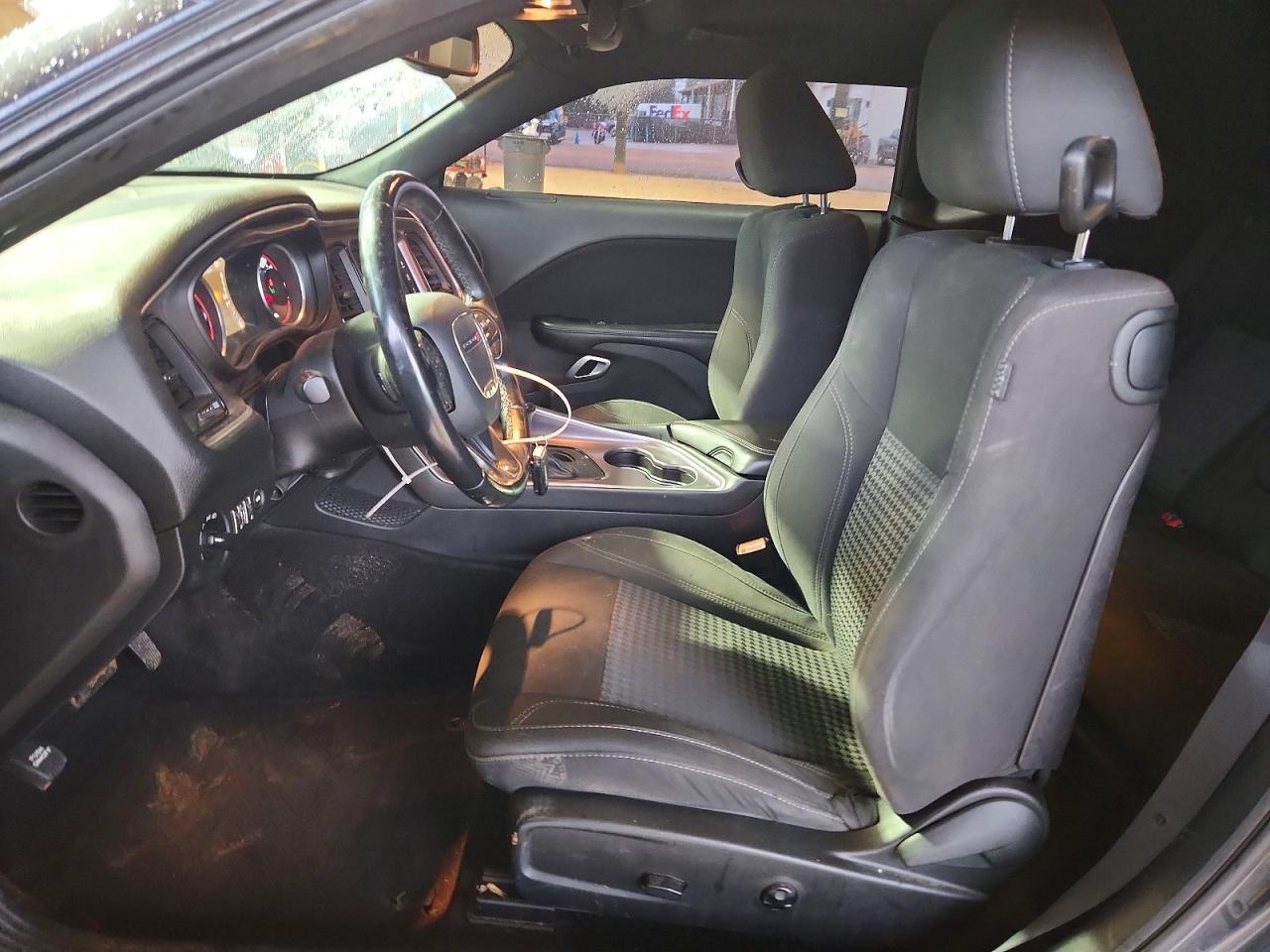 2016 Dodge Challenger Sxt - zdjęcie 7