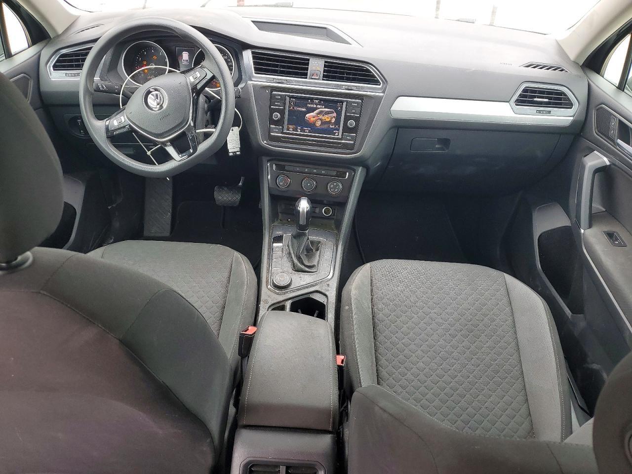 2020 Volkswagen Tiguan S - zdjęcie 8