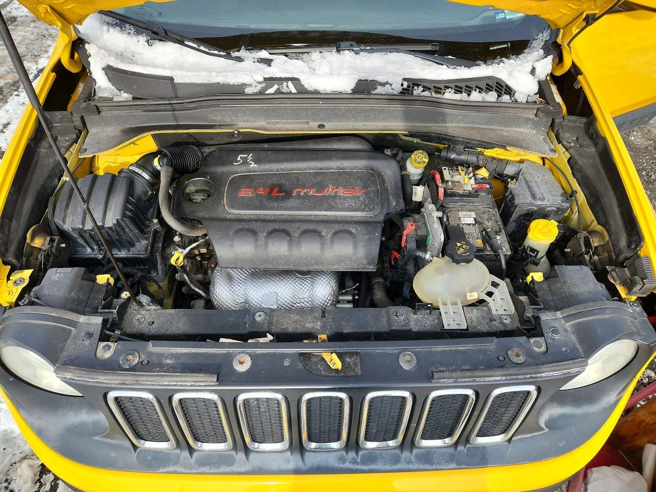 2016 Jeep Renegade Latitude - zdjęcie 11