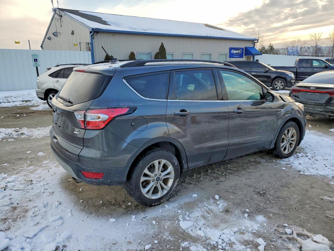 2018 Ford Escape Sel - zdjęcie 3