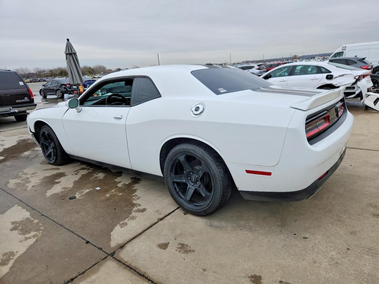 2019 Dodge Challenger Sxt - zdjęcie 2