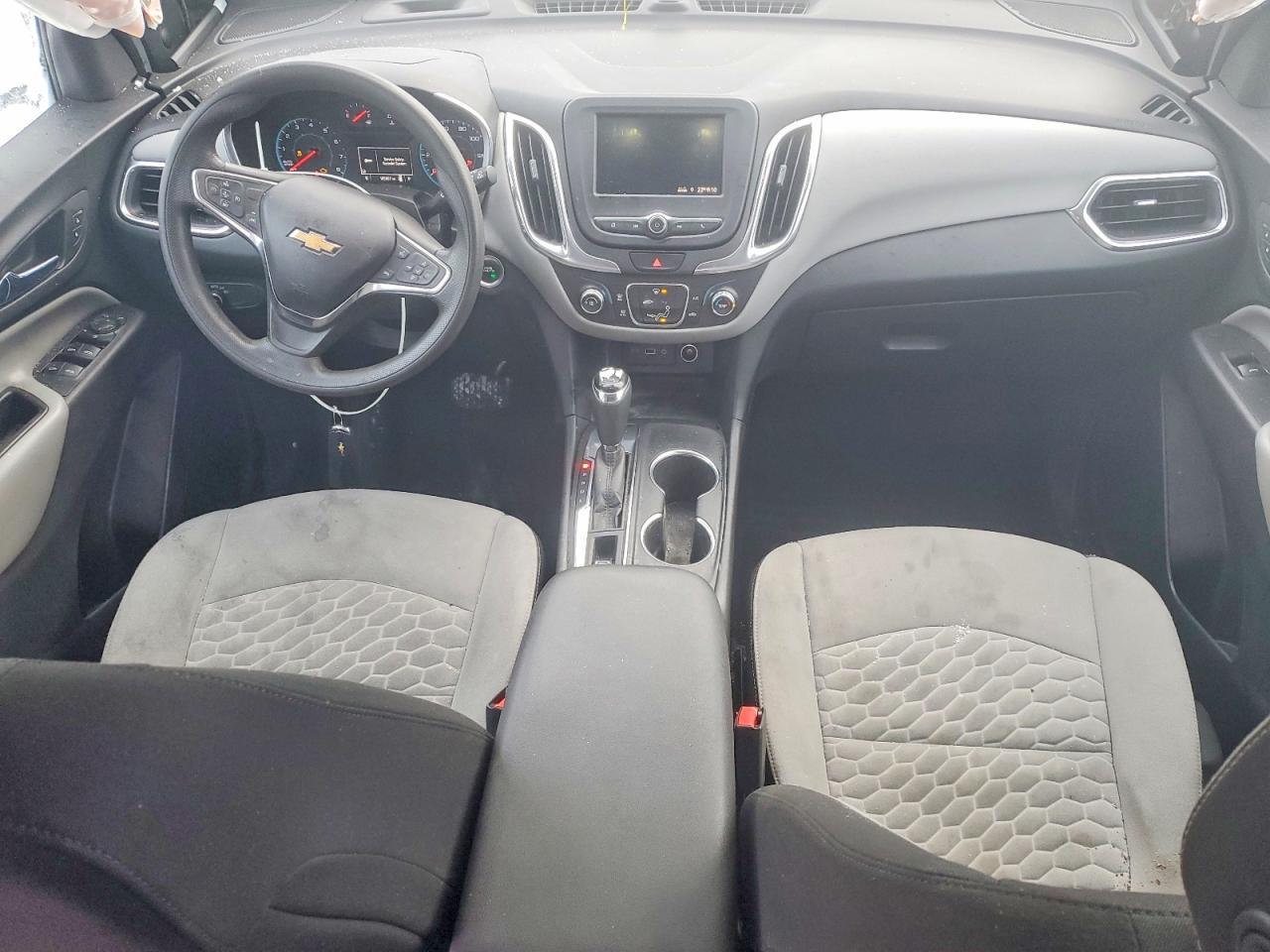 2020 Chevrolet Equinox Ls - zdjęcie 8