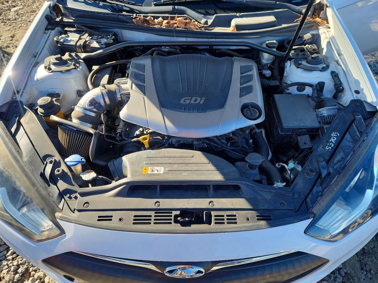 2016 Hyundai Genesis Coupe 3.8L - zdjęcie 11