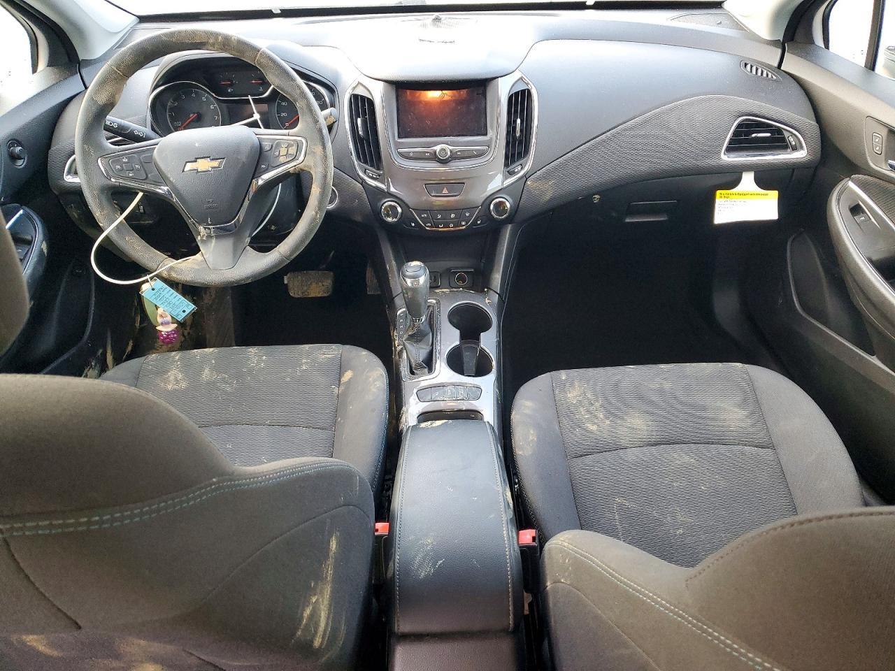 2019 Chevrolet Cruze Lt - zdjęcie 8