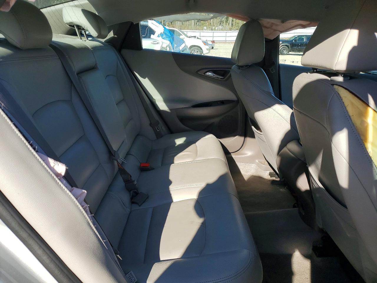 2016 Chevrolet Malibu Ls - zdjęcie 10