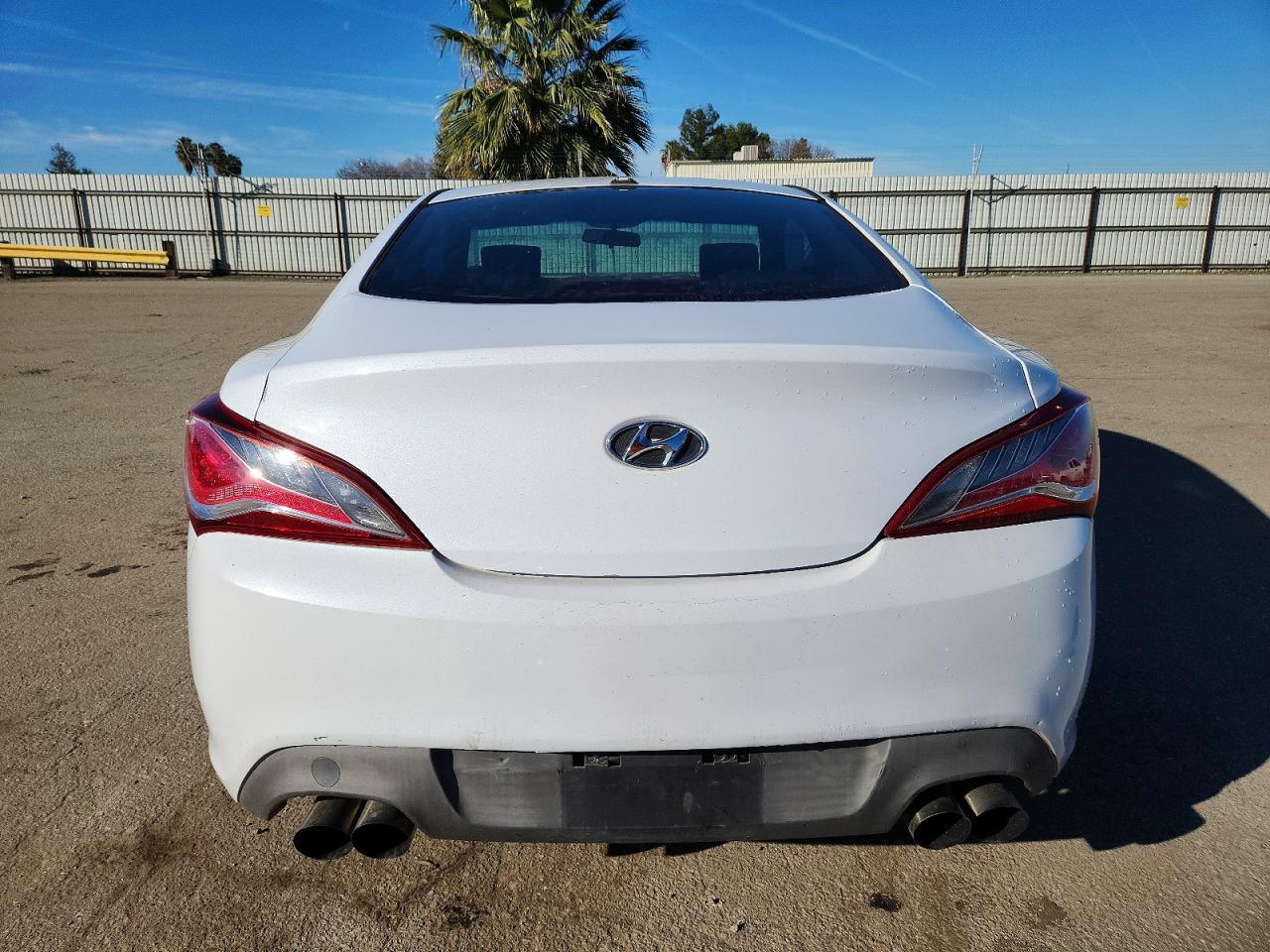 2013 Hyundai Genesis Coupe 2.0T - zdjęcie 6