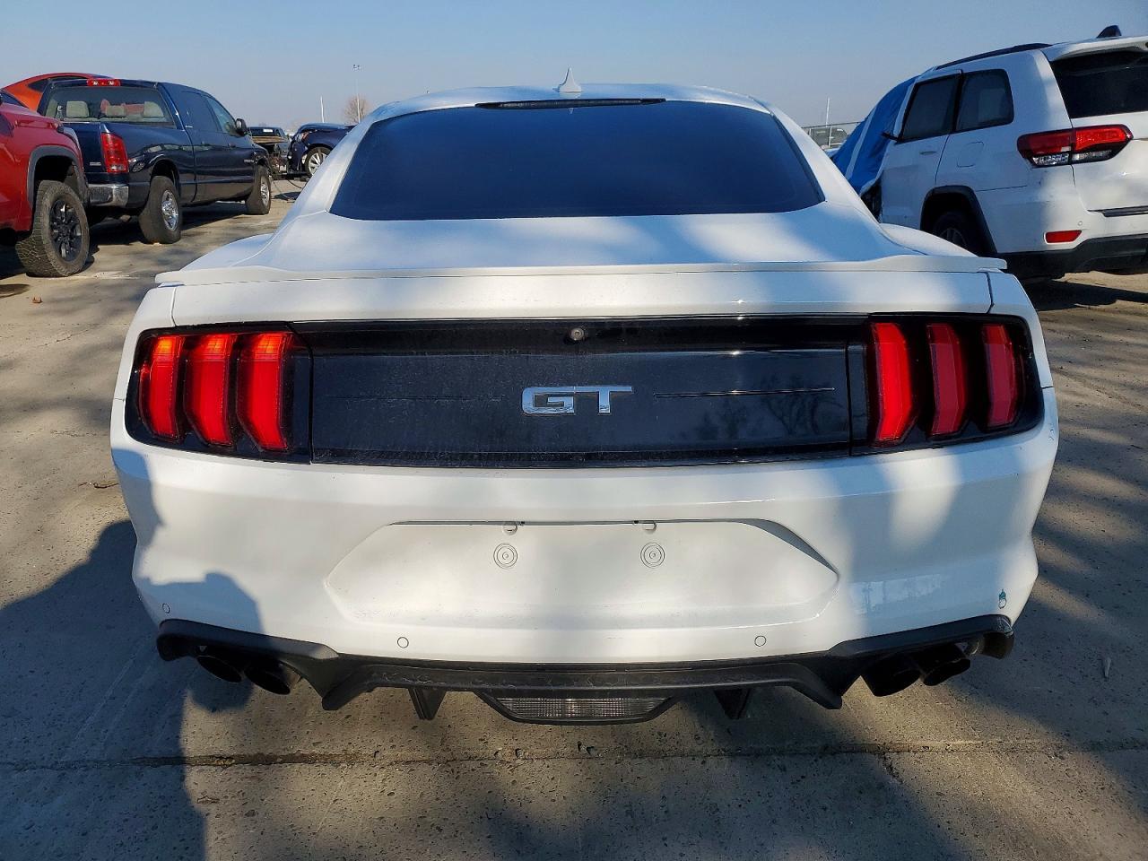 2021 Ford Mustang Gt - zdjęcie 6