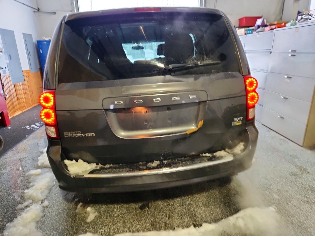 2017 Dodge Grand Caravan Sxt - zdjęcie 6