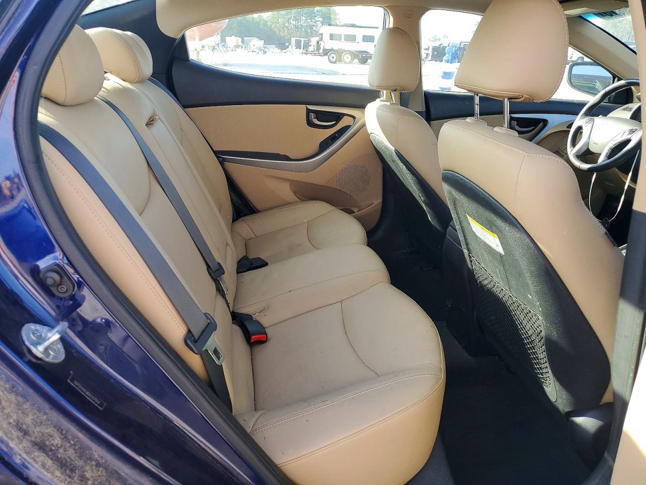 2013 Hyundai Elantra Gls - zdjęcie 10