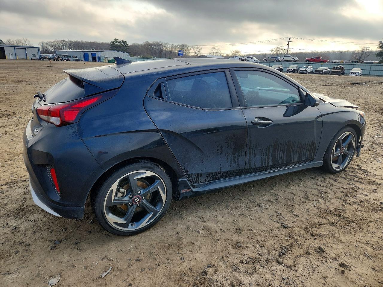 2020 Hyundai Veloster Turbo - zdjęcie 3