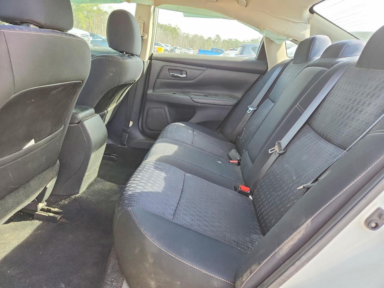 2016 Nissan Altima 2.5 - zdjęcie 10